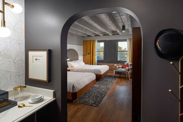 Room 41 of 67