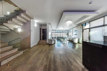 hotel_rooms