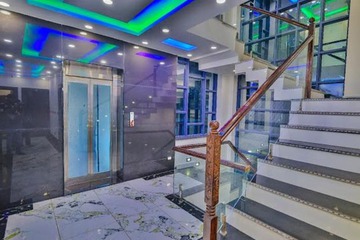 Elevator