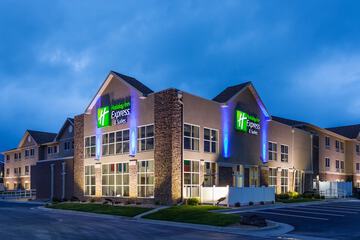 Holiday Inn Express Hotel & Suites Rapid City by IHG