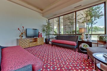 Hotel Interior 5 of 15