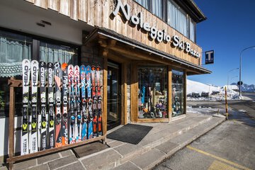 Gift shop