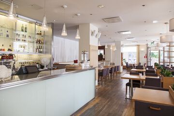 Food court