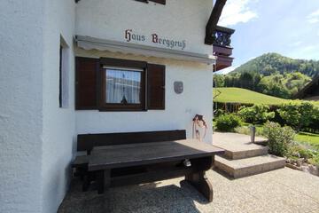 Photo 33