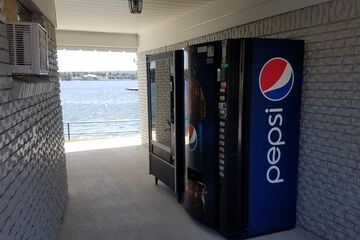Vending machine