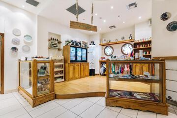 Gift shop