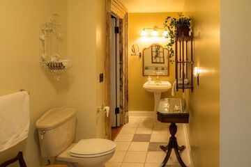 Jetted tub