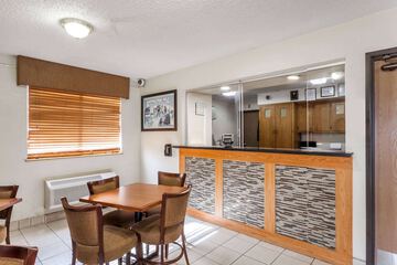 Hotel Interior 4 of 11