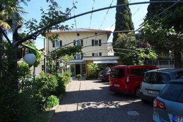 Photo 35