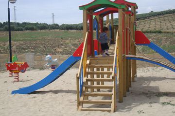Children's play area - outdoor