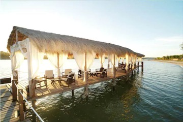 Dock