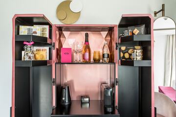Minibar
