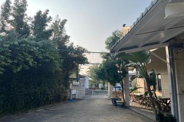 Photo 37