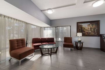 Hotel Interior 8 of 30