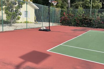 Tennis court