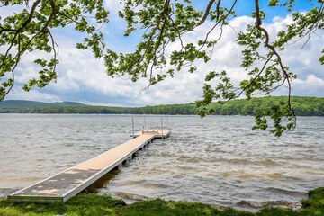 Dock