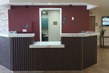 Red Roof Inn & Suites Euless - DFW Airport Southwest