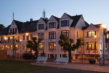Front of property - evening/night