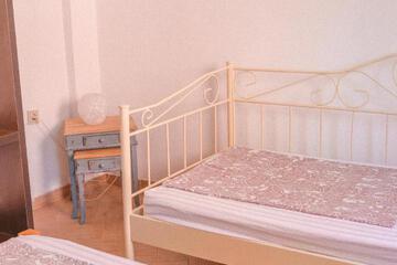 Photo 64