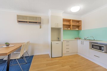 Private kitchenette