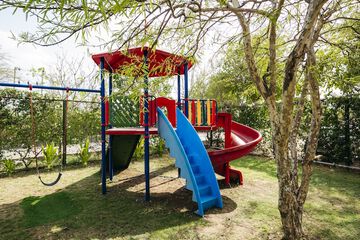 Children's play area - outdoor