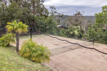 Tennis court