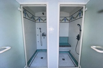 Steam room