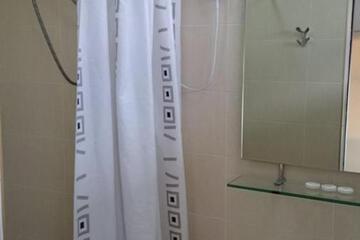Photo 51