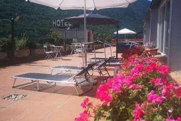 Sundeck