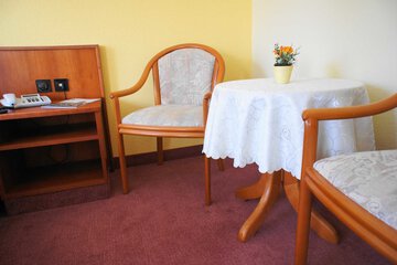 Room amenity