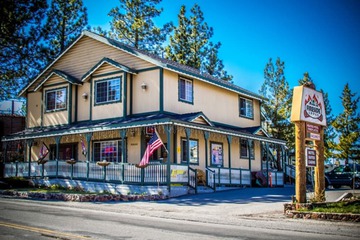 Fireside Lodge