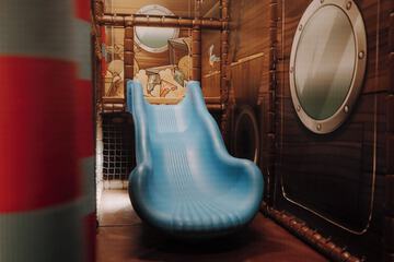 Children's play area - indoor