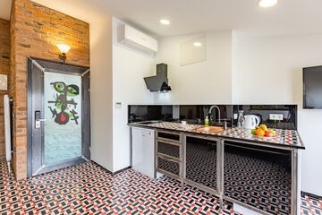 Private kitchenette