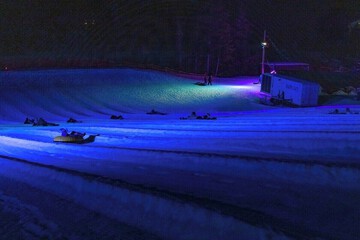 Snow tubing