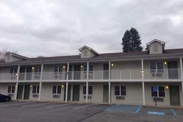 Front of property - evening/night