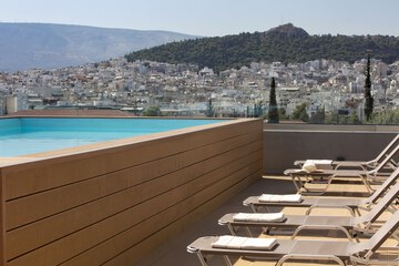 Rooftop pool