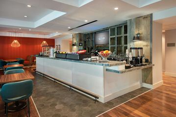 Breakfast/Coffee Service 19 of 27