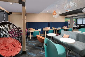 Hotel Interior 11 of 29