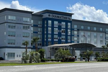 DoubleTree by Hilton Brunswick