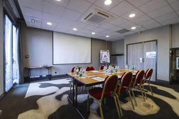 Business center