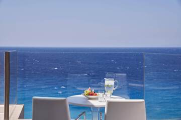 Beach/ocean view