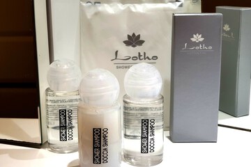 Bathroom amenities