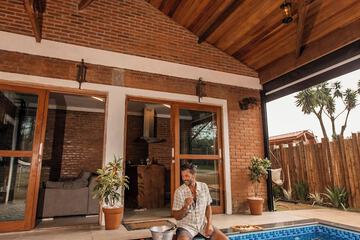 Private pool