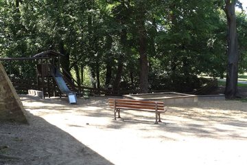 Children's play area - outdoor