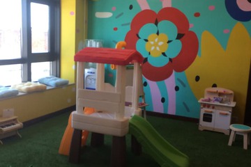 Children's play area - indoor