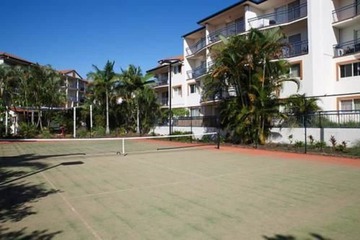 Tennis court