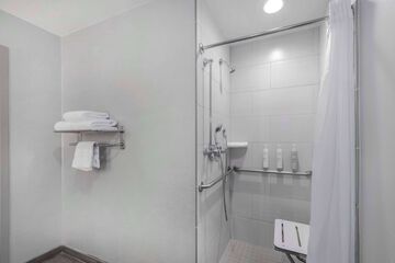 Room 15 of 88