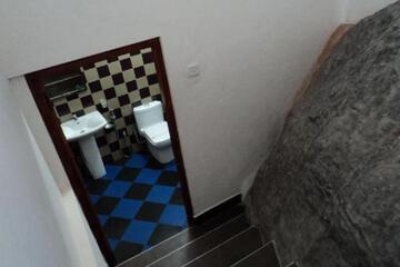 Photo 32