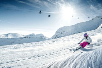 Skiing