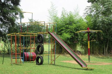 Children's play area - outdoor